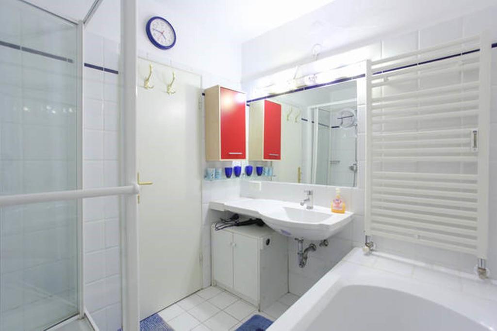 Apartment Mariahilf - 4Rooms4You Vienne Chambre photo
